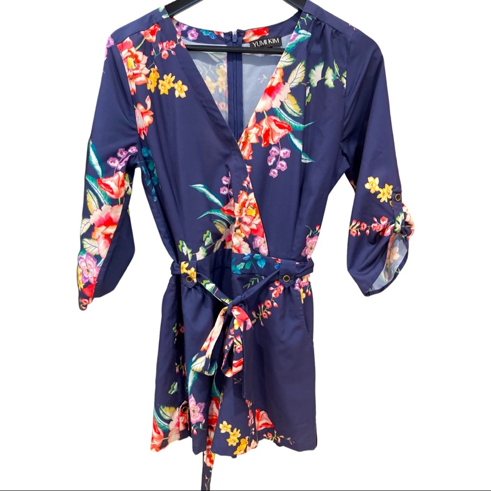 Navy Floral Romper-Perfect for Vaccay!!!